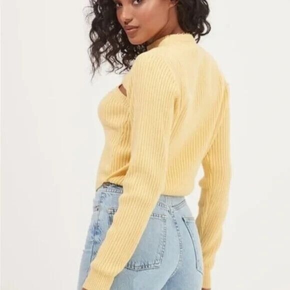 ASTR Astoria Sweater Womens M Sunshine Yellow Cropped Ribbed Knit Layered Chic - Picture 3 of 11